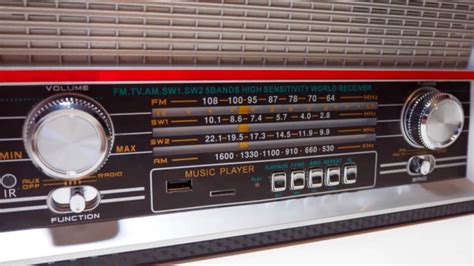 How do Radio Stations Play Music: A Closer Look at the Entire Process